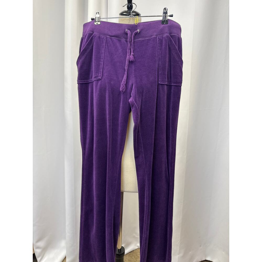 Reflex, purple velour sweatpants size XL 
Waist-15 
Inseam-30 
Rise-10
